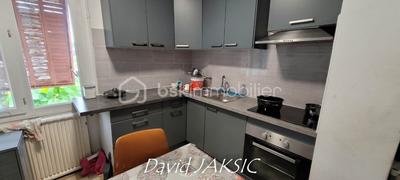 Maison traditionnelle - 66 m² - 5 pièces