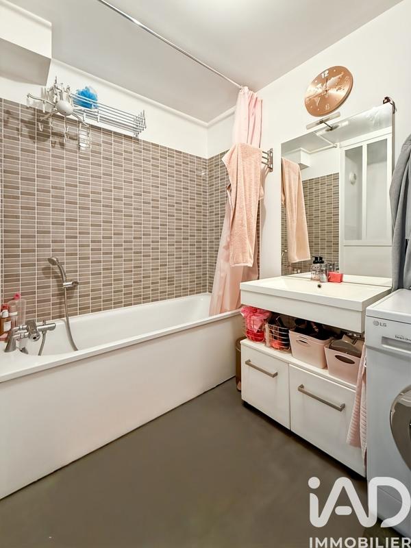 Appartement - 49 m² - 2 pièces