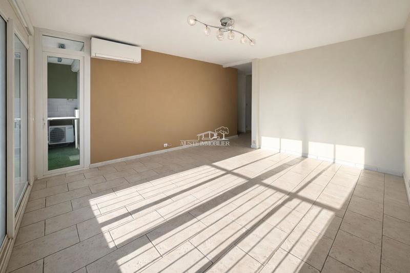 Appartement - 74 m² - 4 pièces