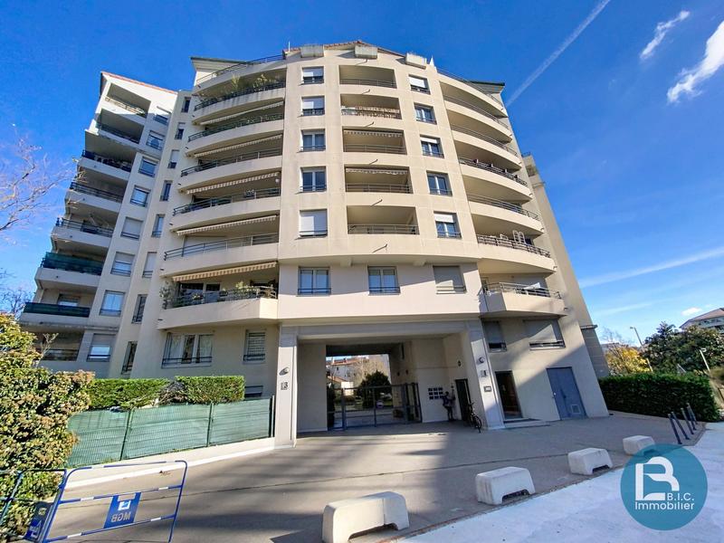 Appartement - 78 m² - 3 pièces