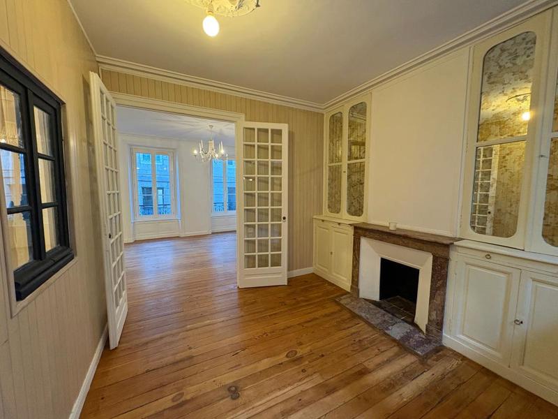 Appartement - 67 m² - 2 pièces