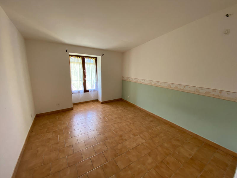 Maison - 170 m² - 8 pièces