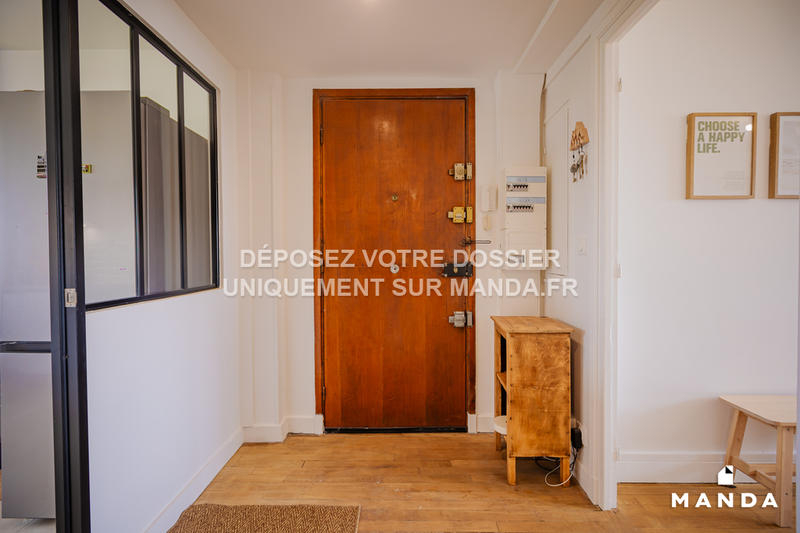 Chambre - 11 m² - 4 pièces