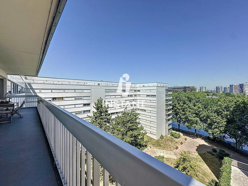 Appartement - 87 m² - 4 pièces