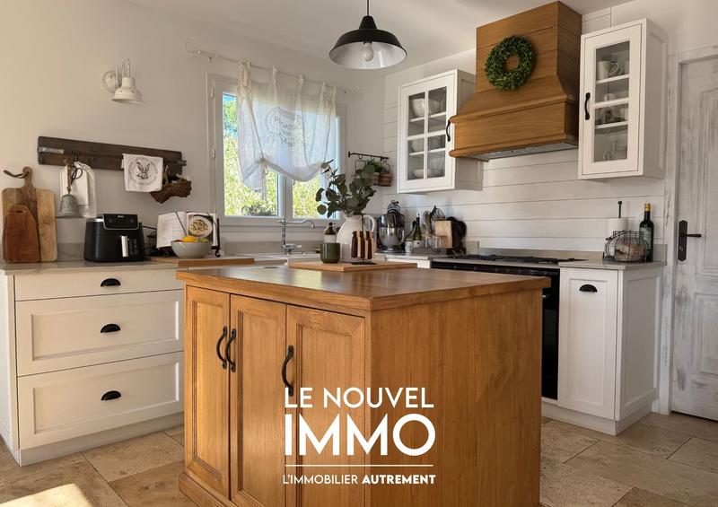Maison - 104 m² - 4 pièces