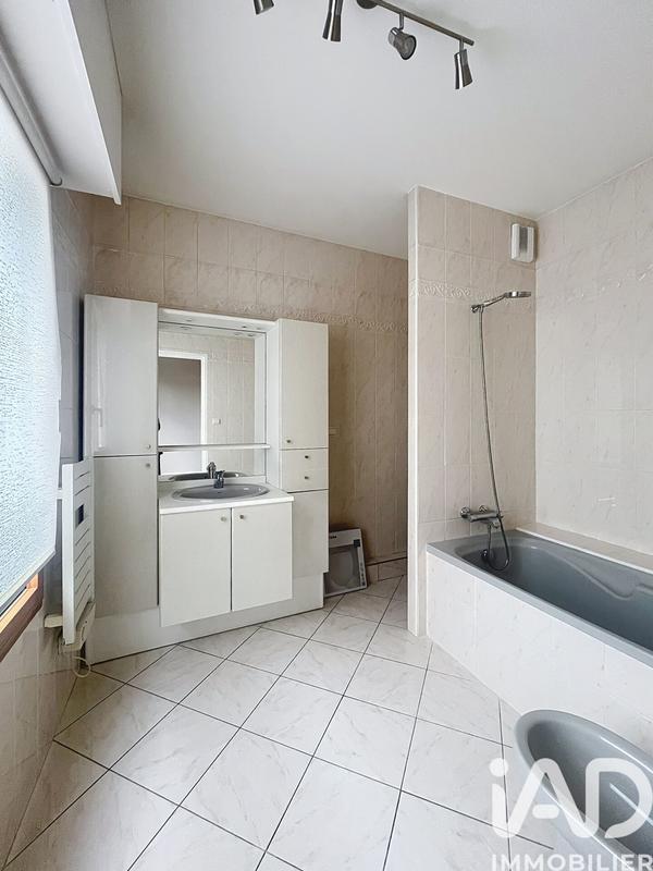 Appartement - 74 m² - 2 pièces