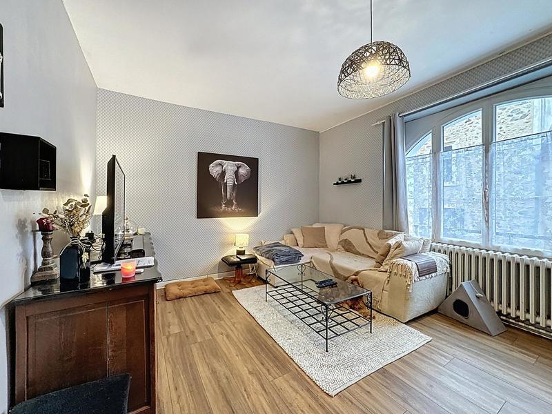 Maison - 138 m² - 7 pièces