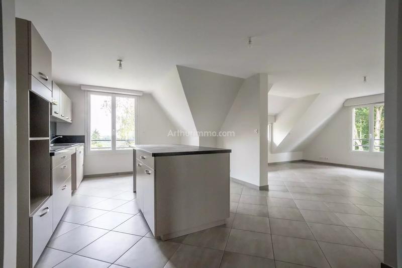 Appartement - 84 m² - 4 pièces
