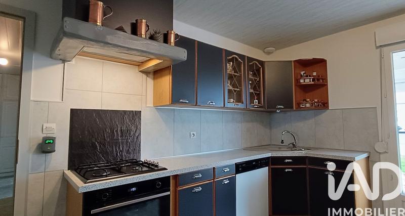 Maison - 95 m² - 4 pièces