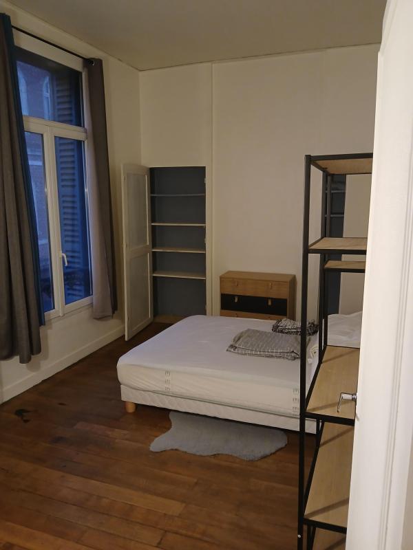 Appartement - 80 m² - 3 pièces