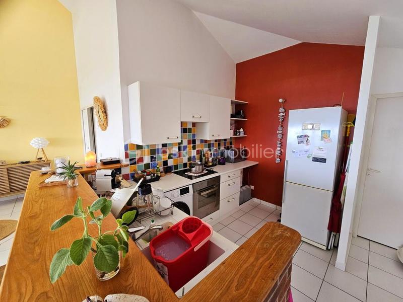 Demeure - 254 m² - 8 pièces