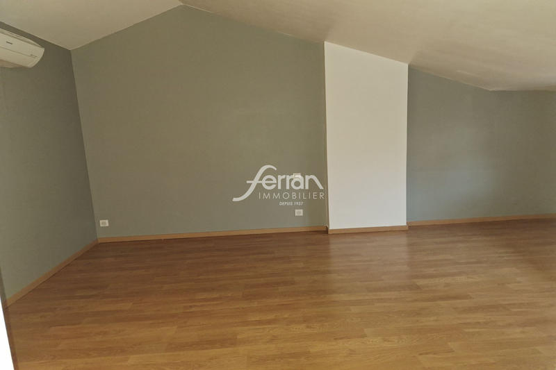 Villa - 130 m² - 4 pièces