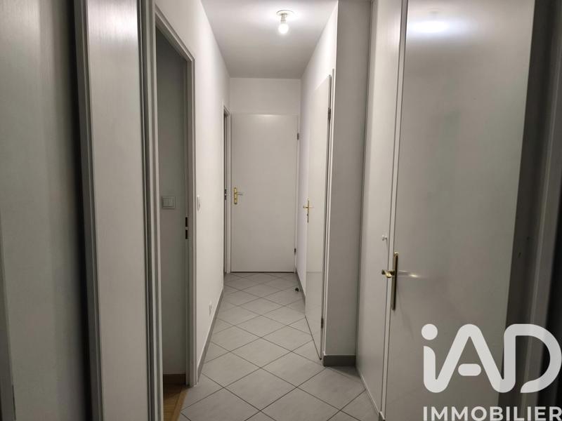 Appartement - 70 m² - 3 pièces