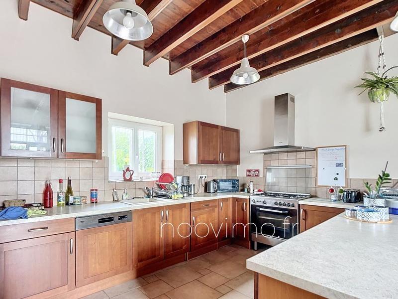 Maison - 142 m² - 6 pièces