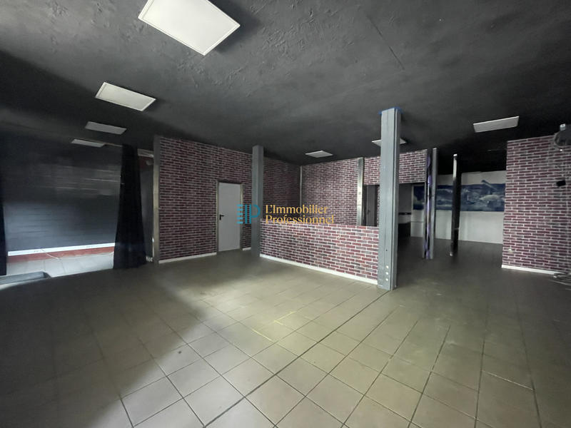 Local commercial - 180 m²