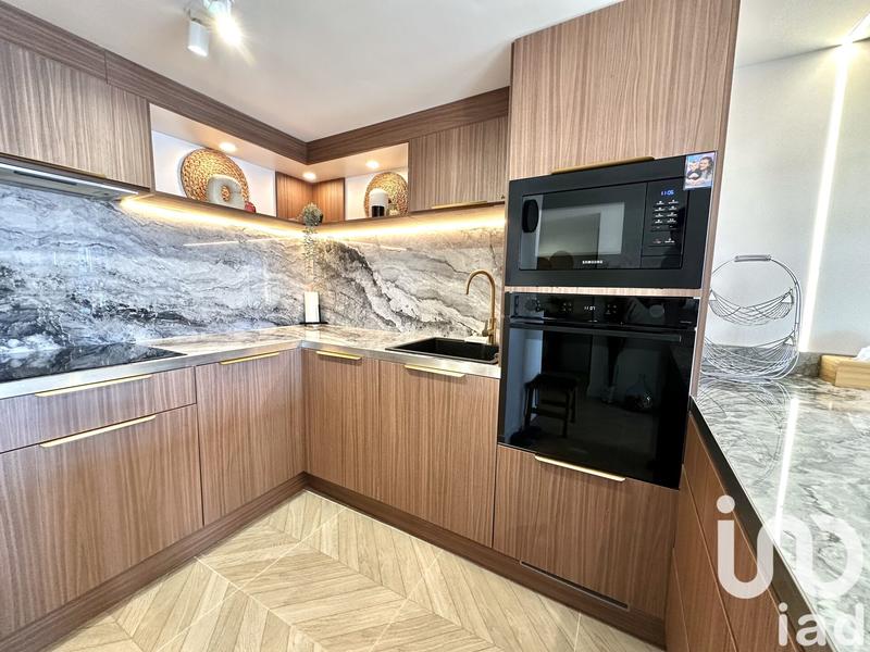 Appartement - 70 m² - 2 pièces