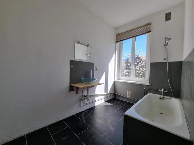 Immeuble - 217 m² - 10 pièces