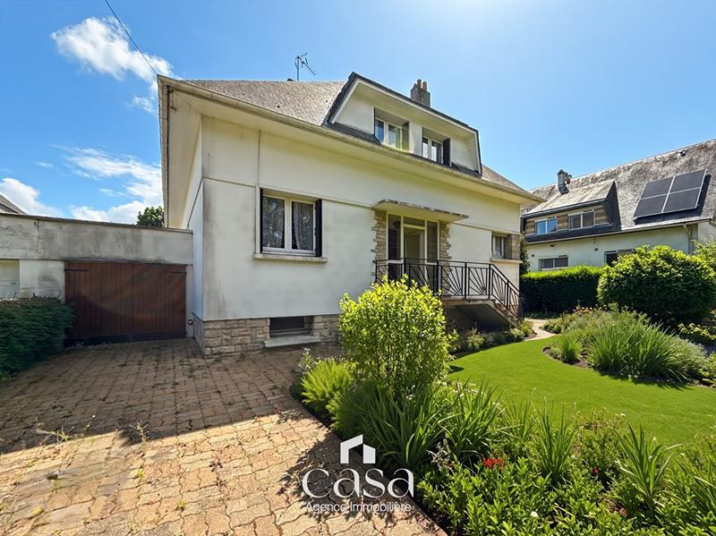 Maison - 170 m² - 8 pièces