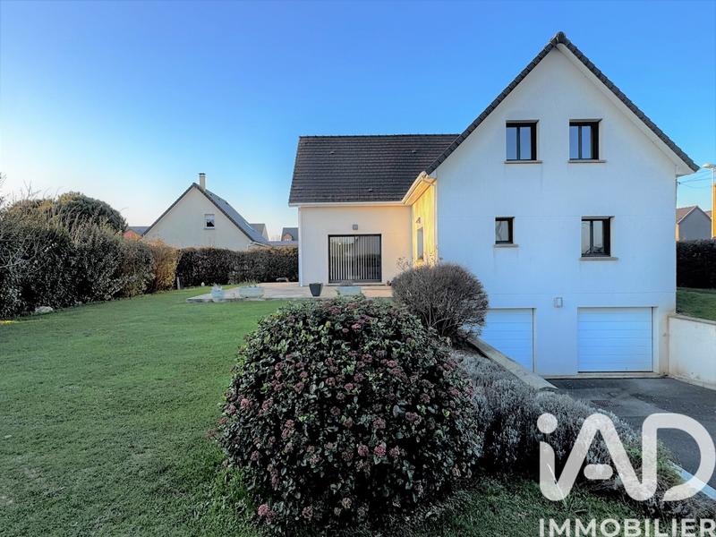 Maison - 156 m² - 8 pièces