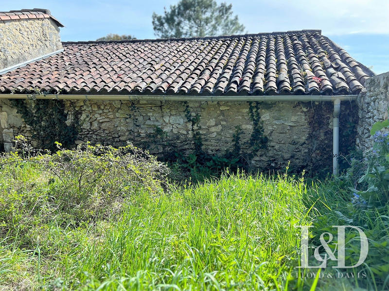 Parking / Garage - 53 m²