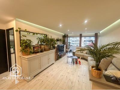 Appartement - 70 m² - 3 pièces