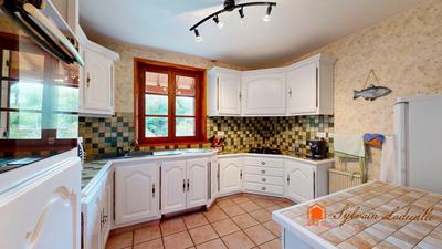 Maison - 142 m² - 5 pièces