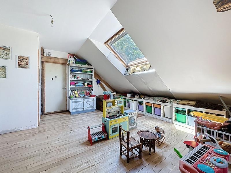 Maison - 114 m² - 7 pièces