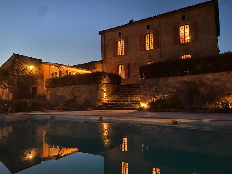 Corps de ferme - 296 m² - 8 pièces