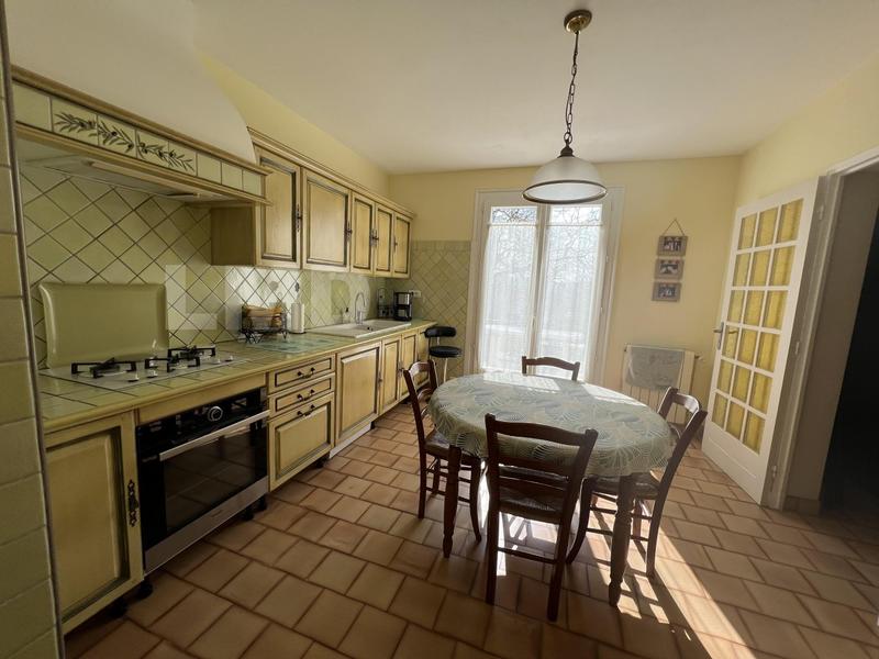 Maison provençale - 264 m² - 11 pièces