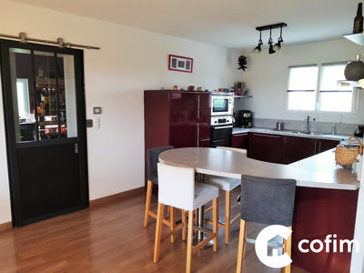 Maison - 170 m² - 5 pièces