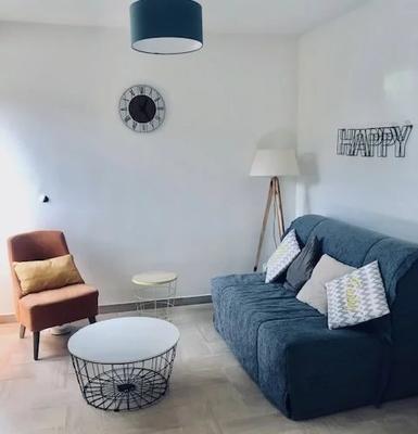 Studio - 25 m² - 1 pièce