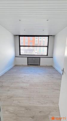 Bureau - 10 m² - 1 pièce