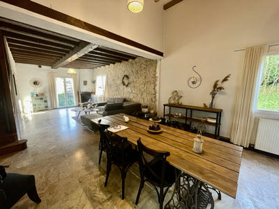 Maison - 170 m² - 7 pièces