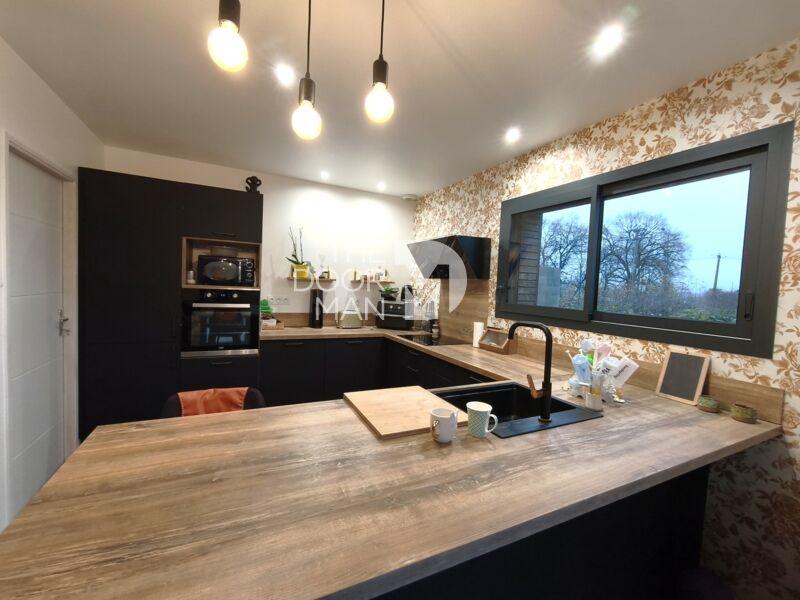 Maison - 123 m² - 5 pièces