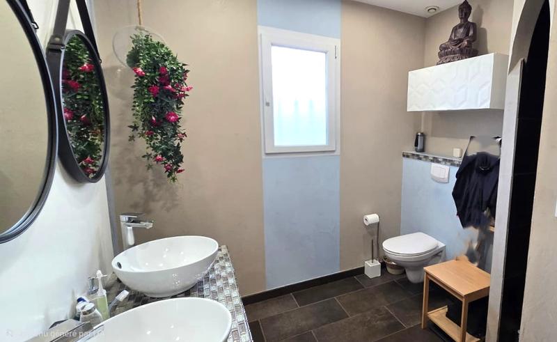 Maison - 175 m² - 8 pièces