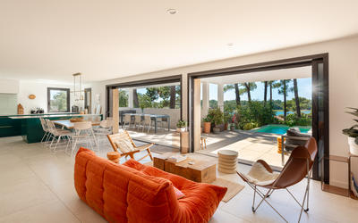 Villa - 290 m² - 9 pièces