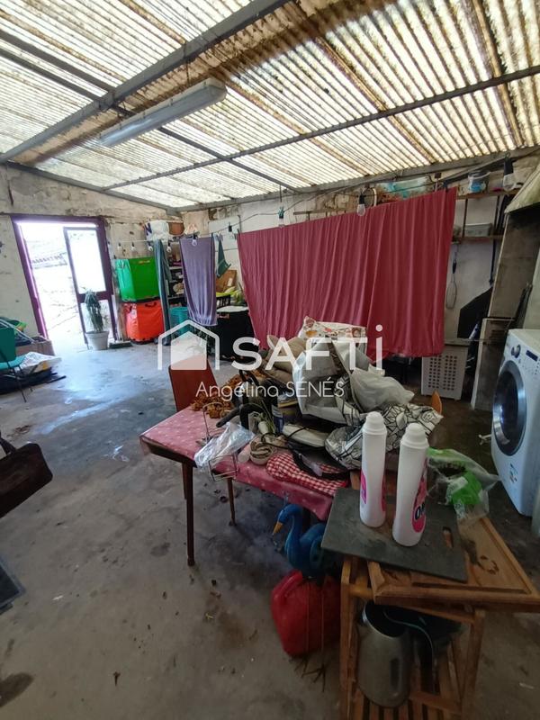 Maison - 300 m² - 17 pièces