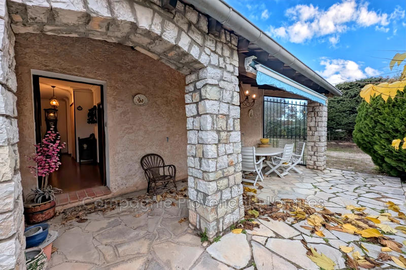 Maison - 120 m² - 3 pièces