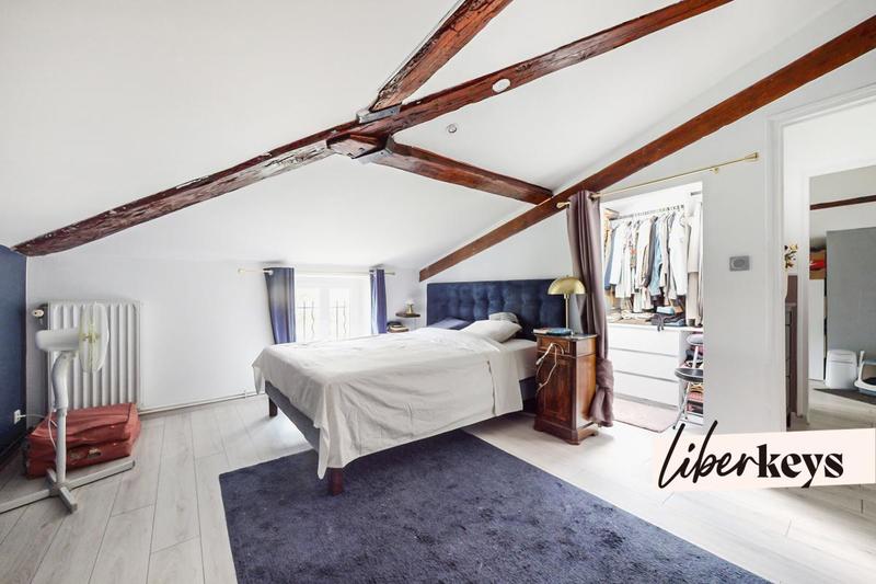 Appartement - 105 m² - 4 pièces