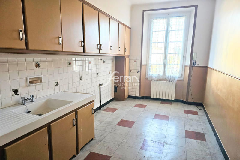 Maison - 143 m² - 7 pièces