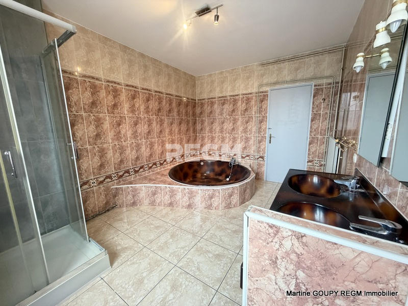 Appartement - 74 m² - 3 pièces