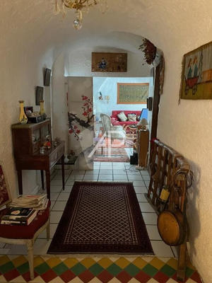 Maison traditionnelle - 215 m² - 9 pièces