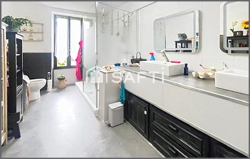 Maison - 407 m² - 7 pièces