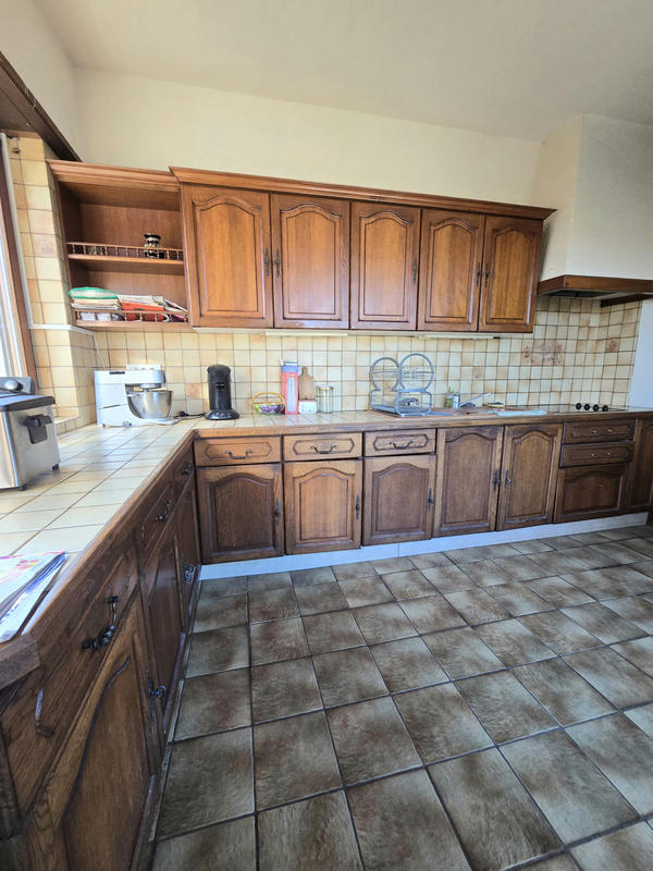 Maison - 185 m² - 8 pièces