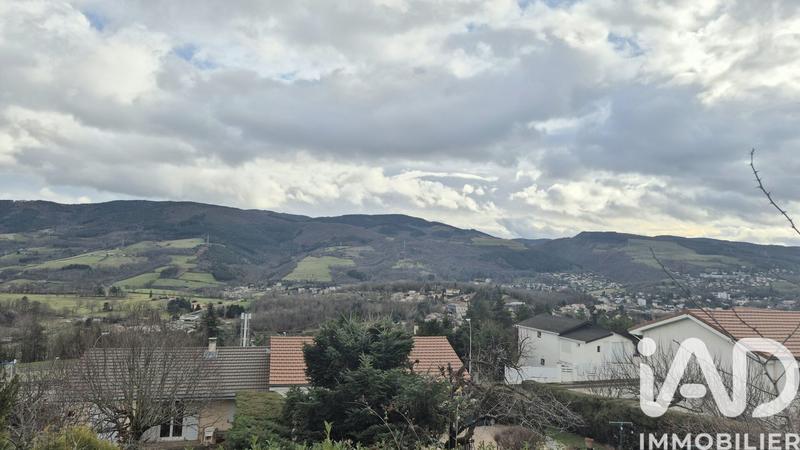 Maison - 90 m² - 3 pièces