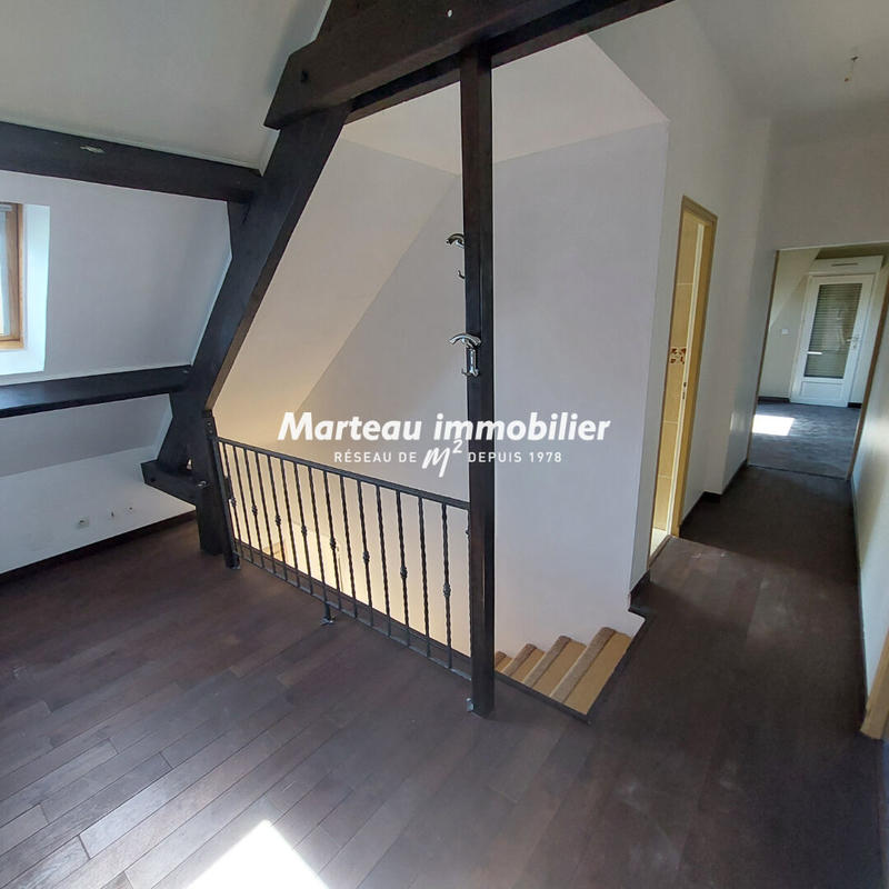 Maison - 178 m² - 9 pièces