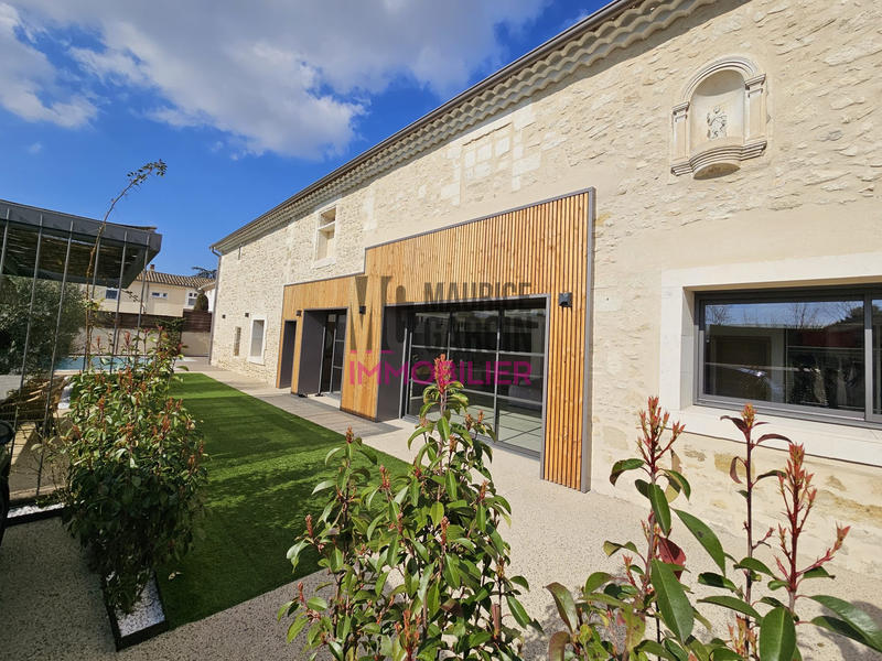 Loft - 178 m² - 5 pièces