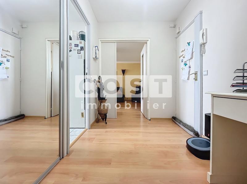Appartement - 90 m² - 4 pièces