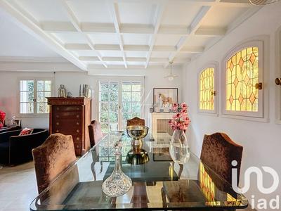 Maison - 190 m² - 8 pièces