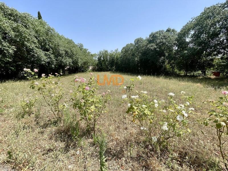 Terrain - 750 m²